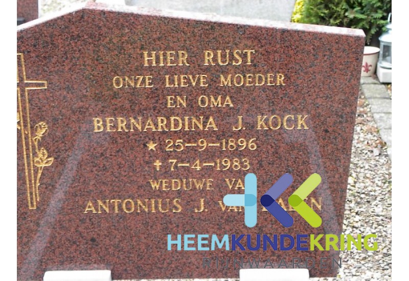 Grafstenen kerkhof Herwen Coll. HKR (98) B.J.van Dalen-Kock